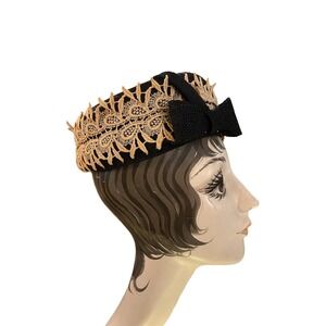 1950s pillbox hat, volk dallas, mid century fashion, 1960s hat, black straw, bow